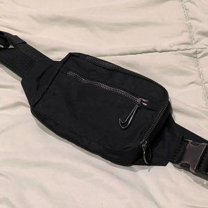 Black Nike Fanny pack bag